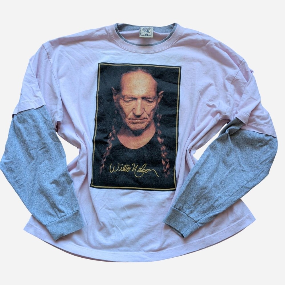 90s Willie Nelson long sleeve shirt with graphic of Willie Nelson with braids
